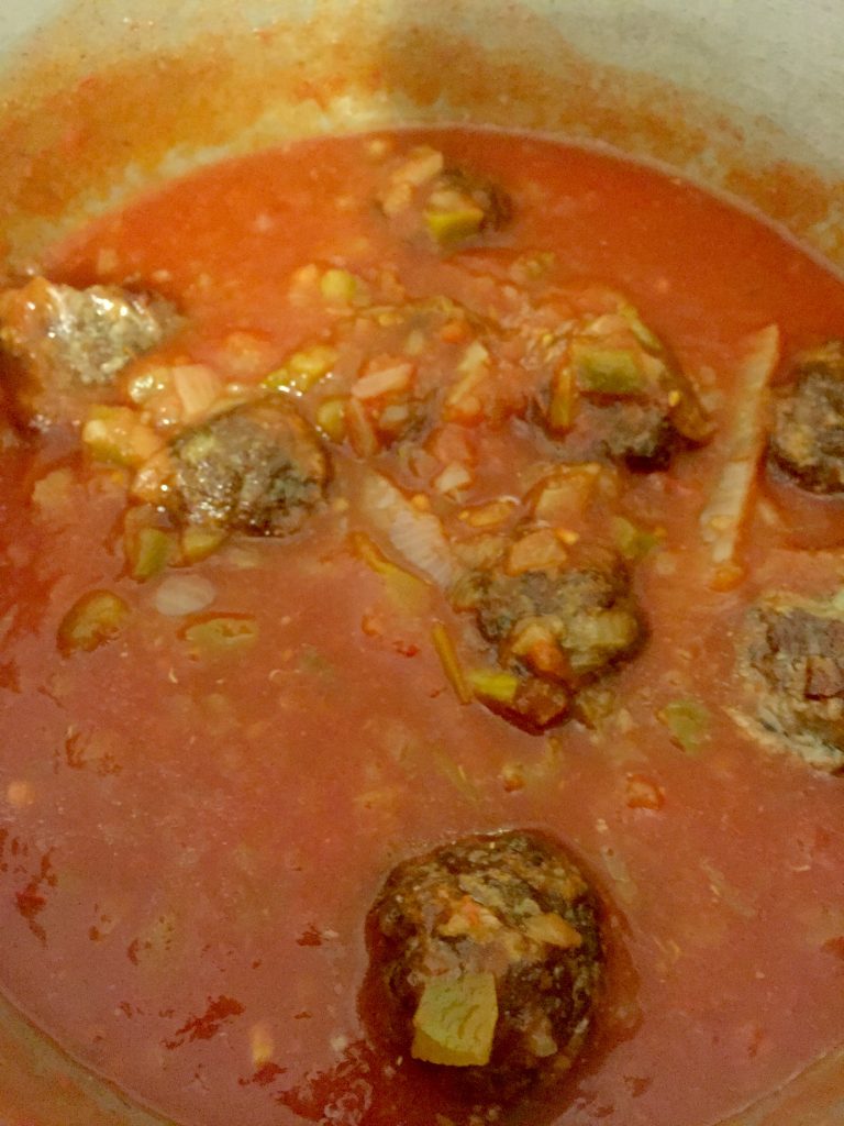 Meatballs-in-Picante-sauce